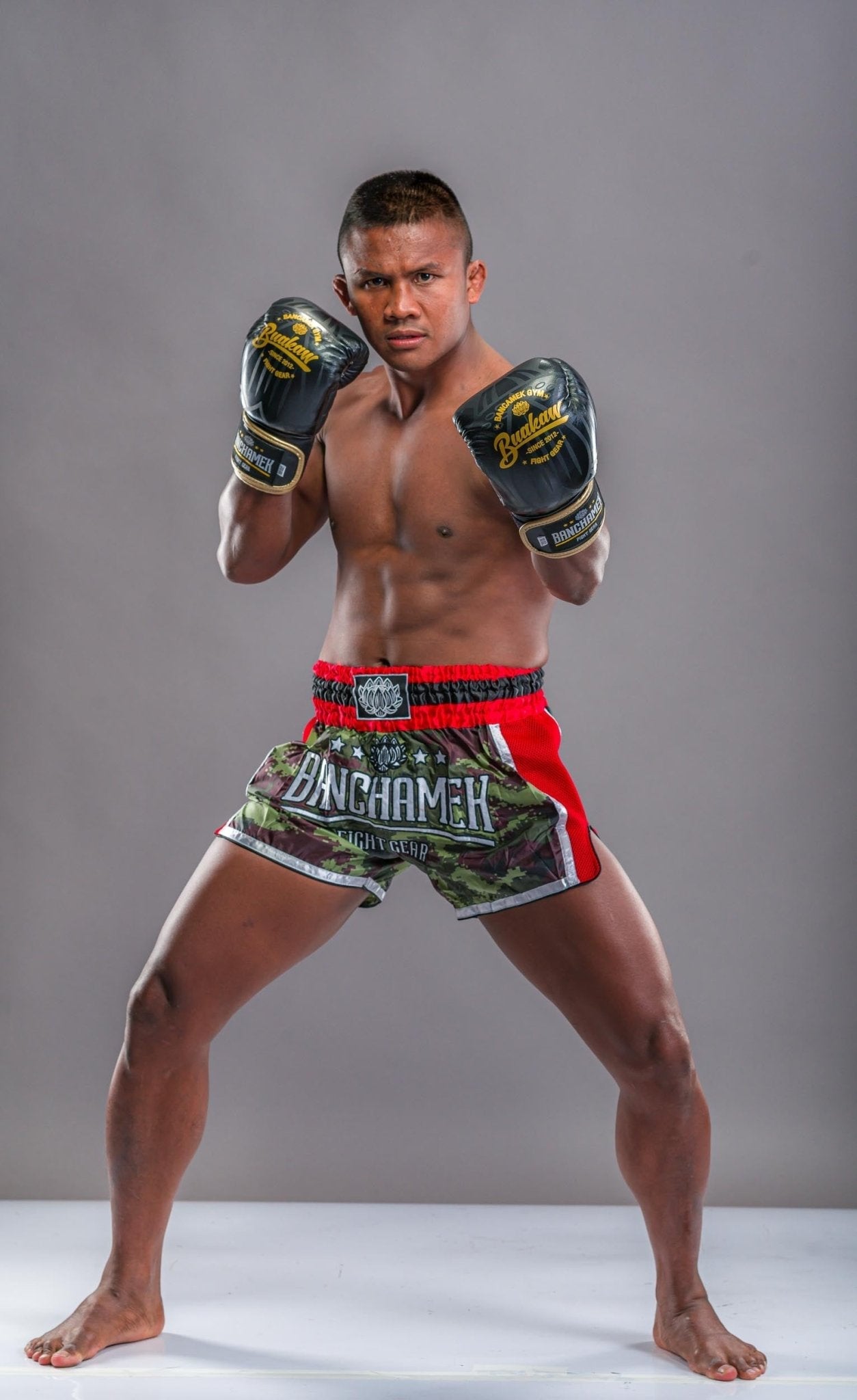 Buakaw Boxing Gloves BGL-UL1 Black Buakaw