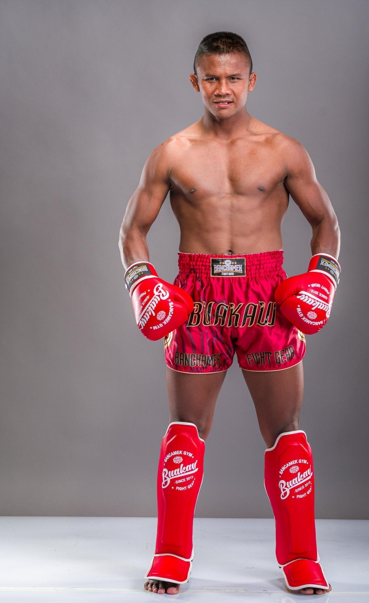 Buakaw Boxing Gloves BGL-W1 Red - SUPER EXPORT SHOP