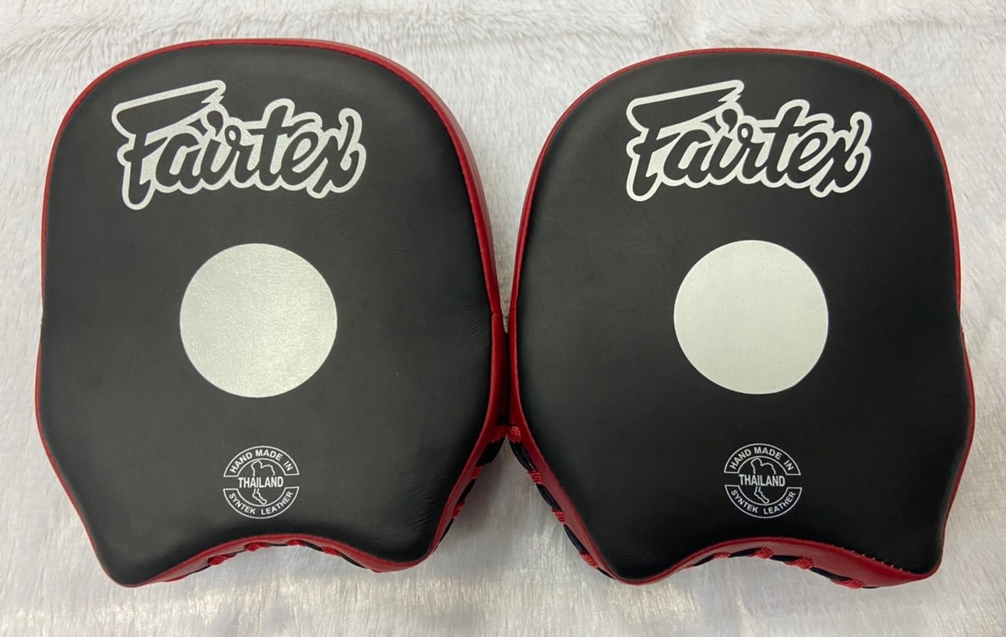 Fairtex Focus Mitts Short FMV14 Fairtex