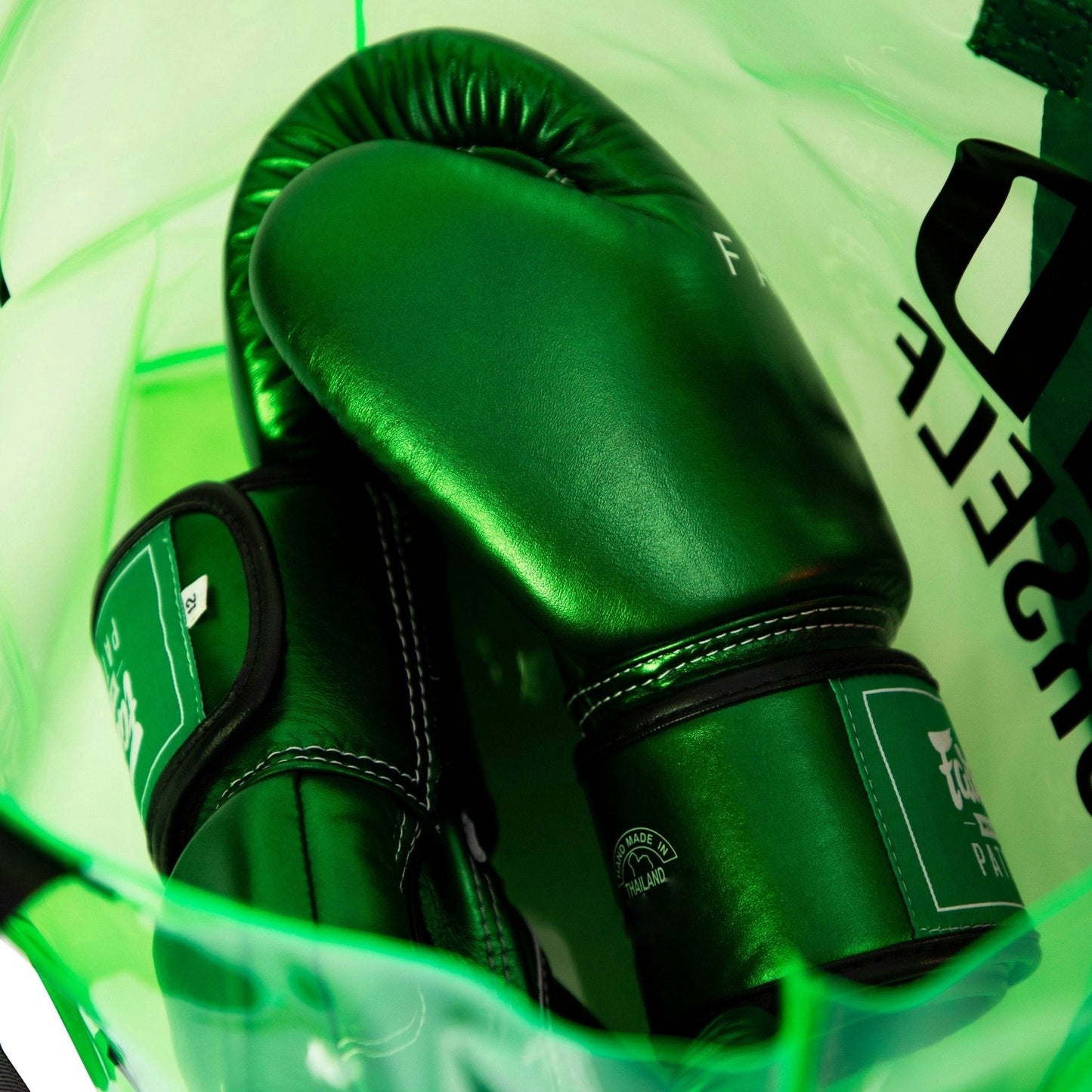 FAIRTEX Boxing Gloves BGV22 METALLIC Green