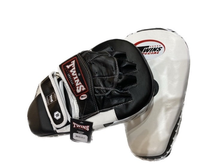 Twins Special Focus Mitts PML21 White Black